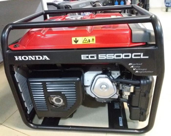 Бензиновий генератор Honda EG 5500 CL GWT
